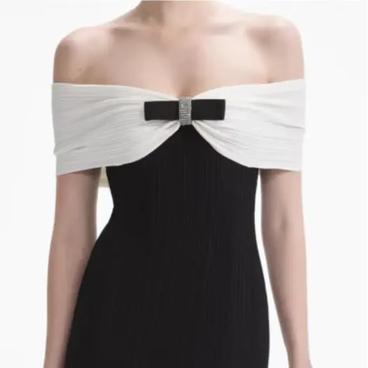 Black & White Off-Shoulder Mermaid Dress